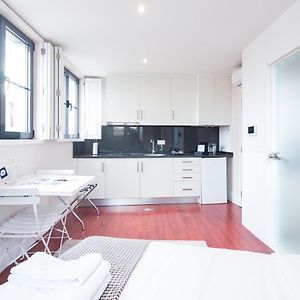 On Apartments - Center